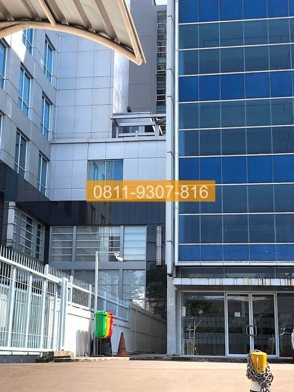 Sewa Gedung Kantor Pluit Jakarta Utara 5 Lantai 526m2 C6AB78